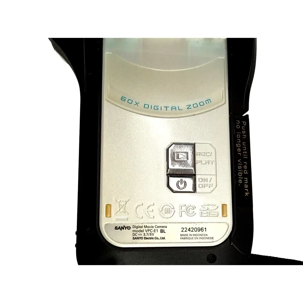 Sanyo Xacti VPC-E1 Waterproof Digital Camcorder Camera New Battery Charger WORKS